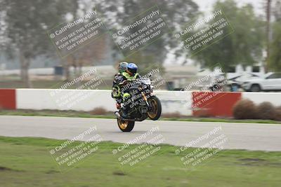 media/Nov-30-2025-TrackDaz (Sun) [[d8b22663df]]/Around the Pits/